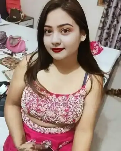 Mayfair Gardens Call Girl